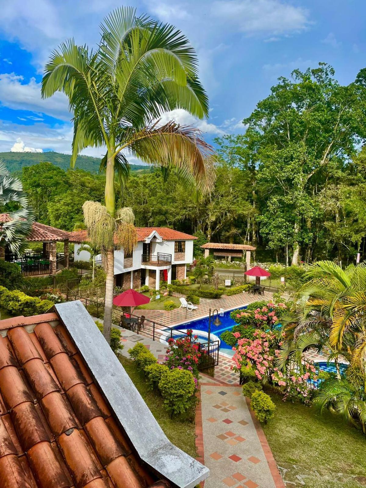 Rancho San Luis, Paramo Екстер'єр фото